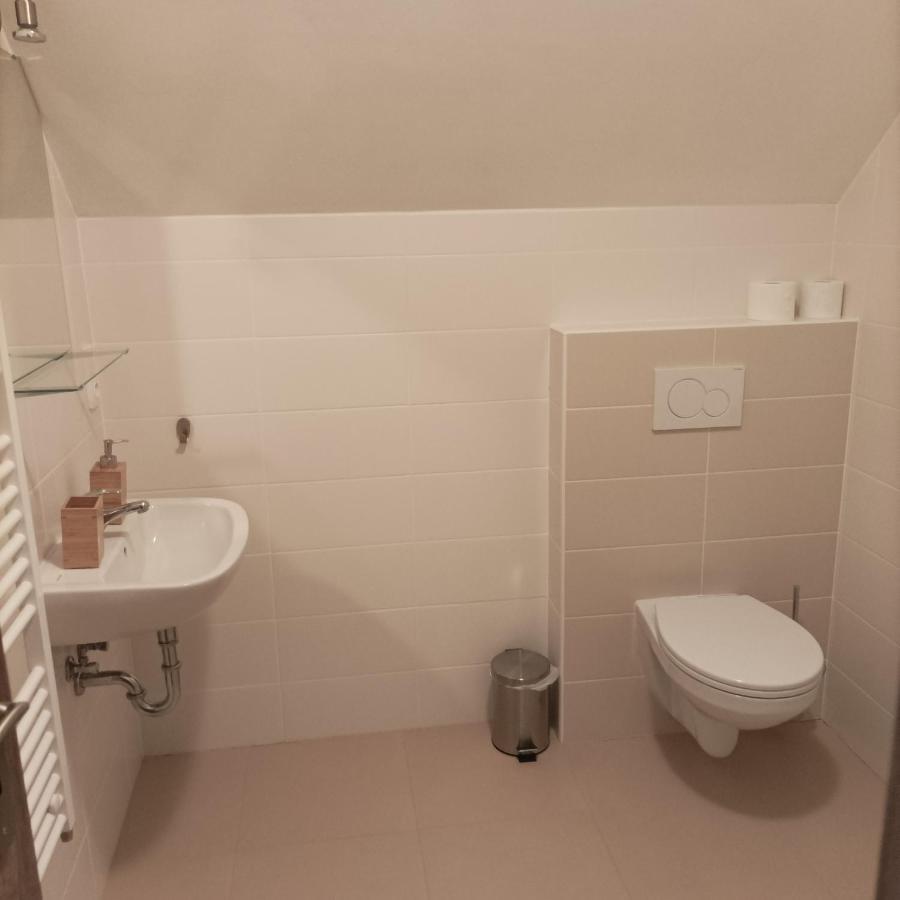 Rodinné vinařství Guldanovi Divaky Extérieur photo